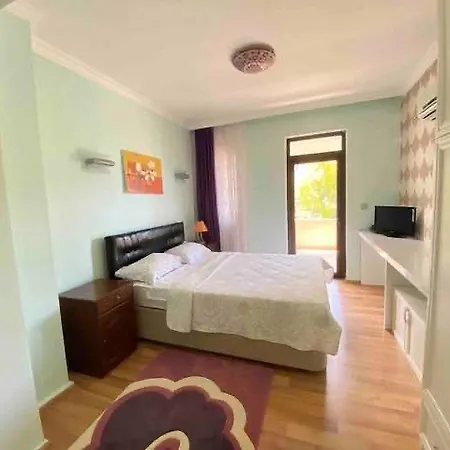 A House With An Amazing View In Oeluedeniz Apartment Fethiye